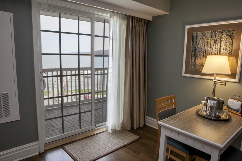 Watkins Glen Harbor Hotel Екстериор снимка