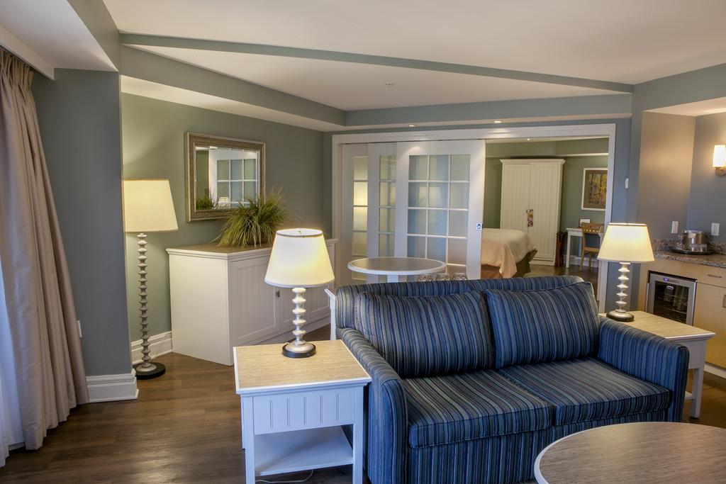 Watkins Glen Harbor Hotel Екстериор снимка
